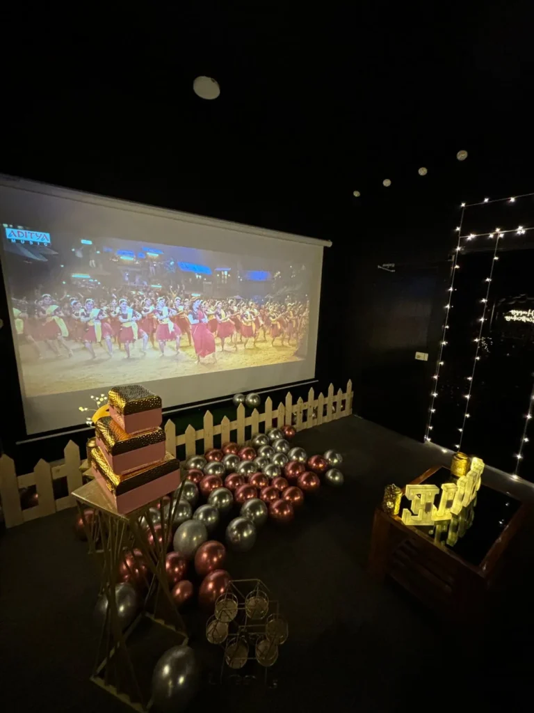 Mini Theatre